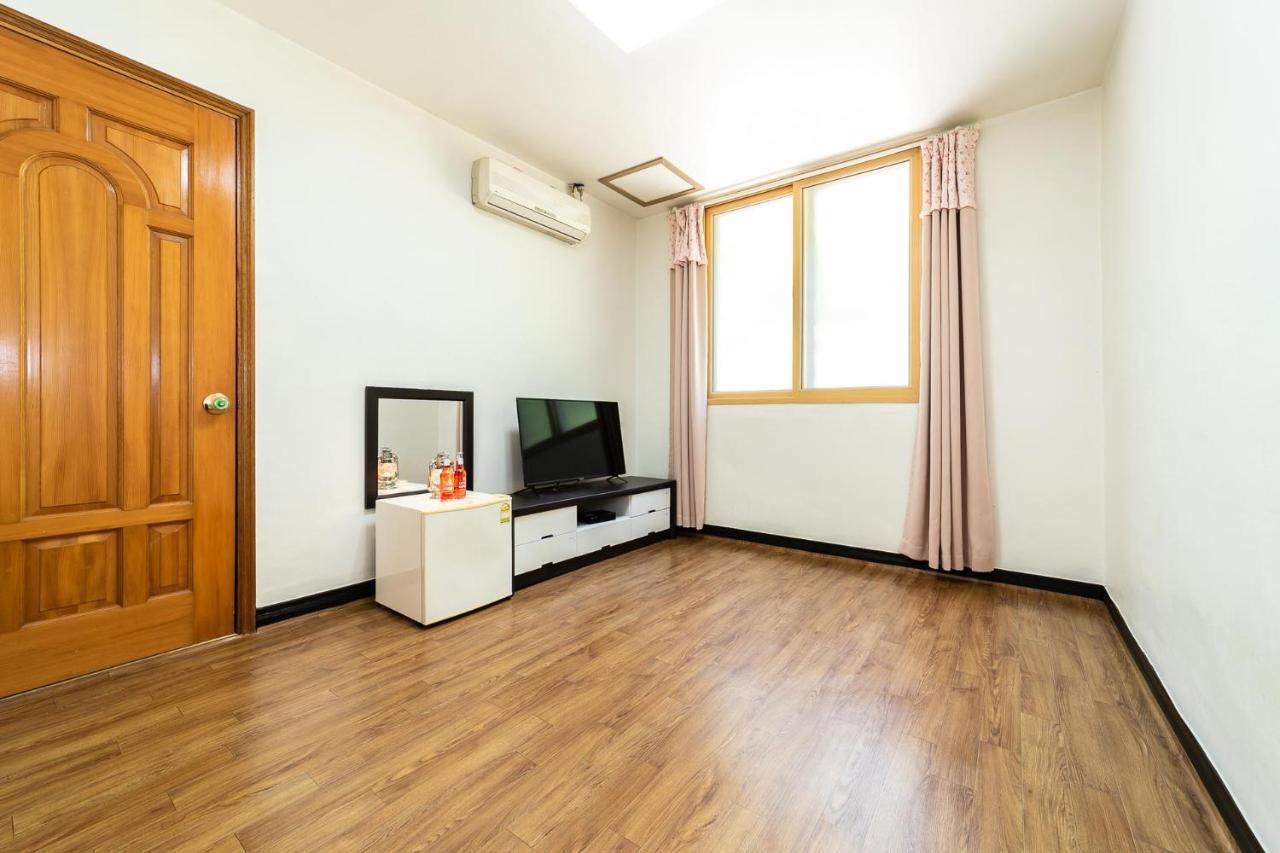 Hooni Guest House & Motel Kurye Luaran gambar